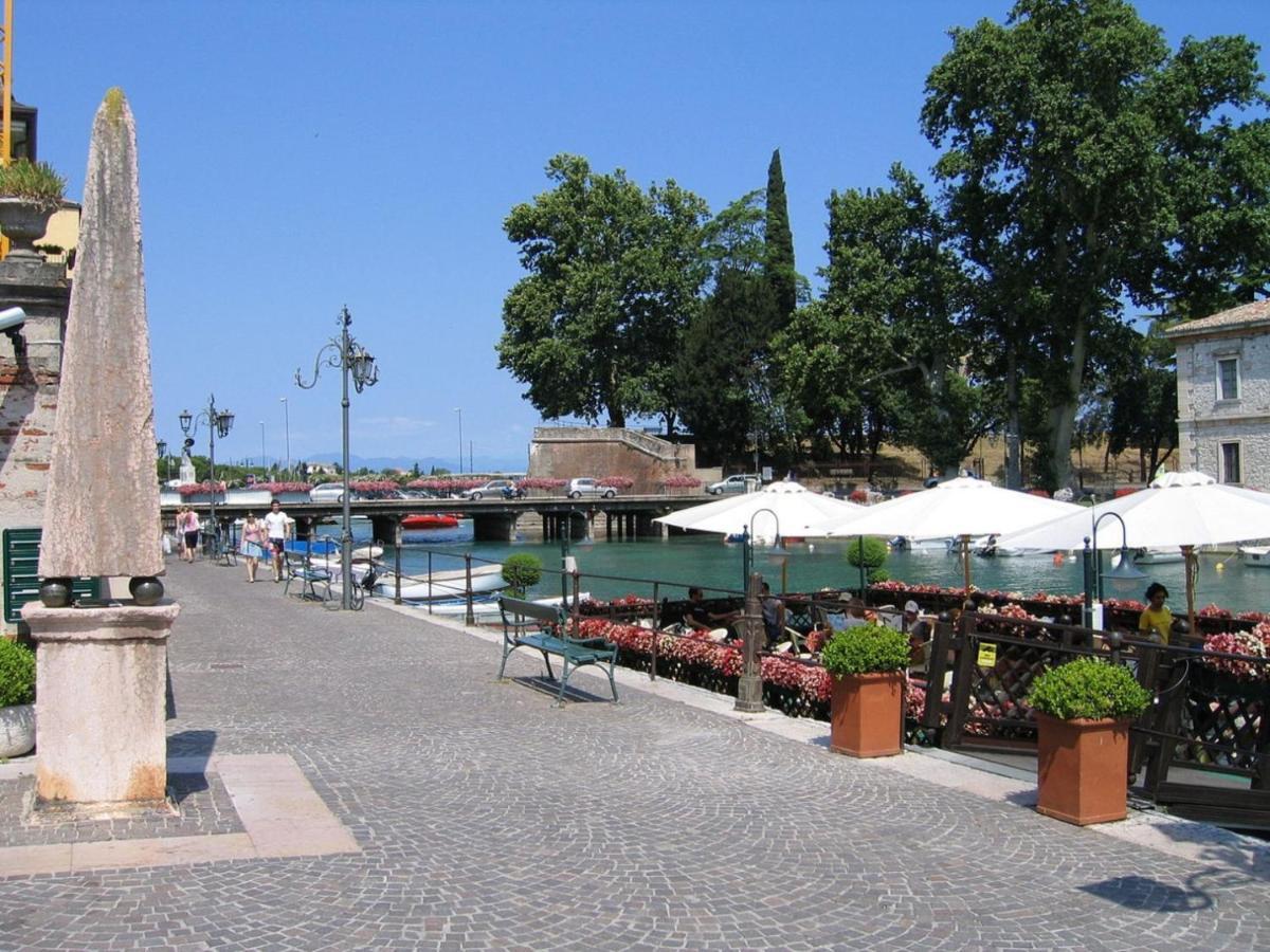 Appartamento "Il Vicolo" Peschiera del Garda Extérieur photo